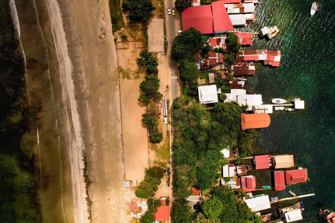 Santuarios Del Mar Apartment Bocas del Toro Exterior photo